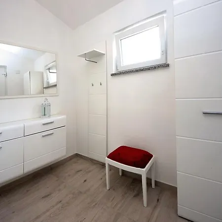 Mare Apartment *